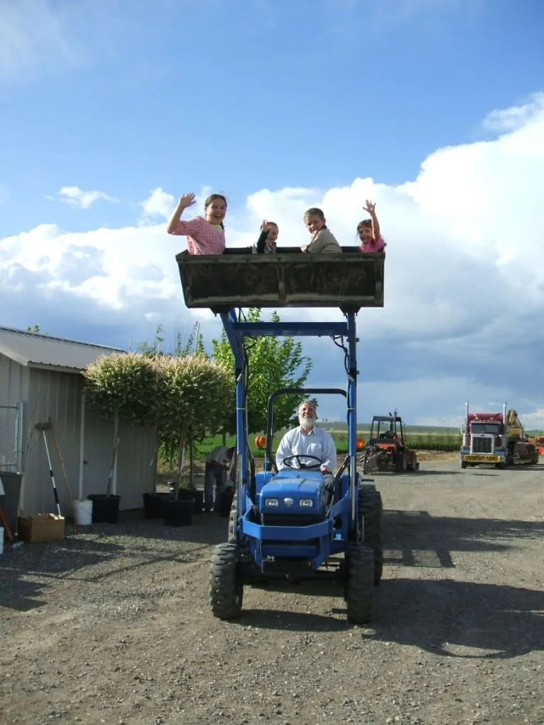 Family portrait at the nursery in 2007